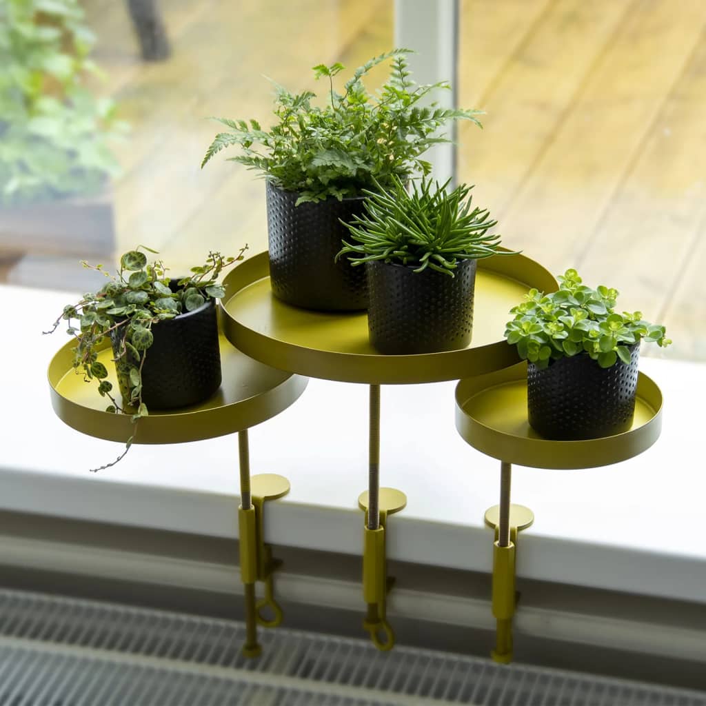 Esschert Design Podnos na rastliny so svorkou okrúhly zlatý S