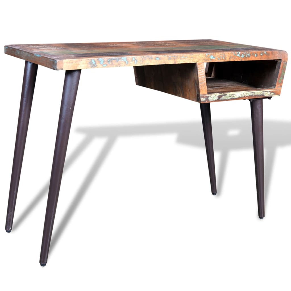Písací stôl z recyklovaného dreva s nohami zo železa